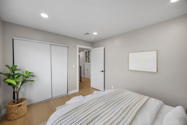 1308 N Hillview Dr, Milpitas, CA 95035