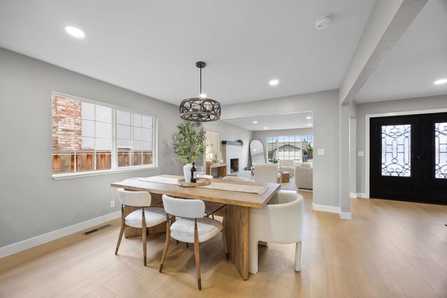 1308 N Hillview Dr, Milpitas, CA 95035