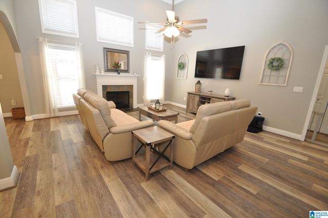 220 CAMDEN COVE PARKWAY, Calera, AL 35040