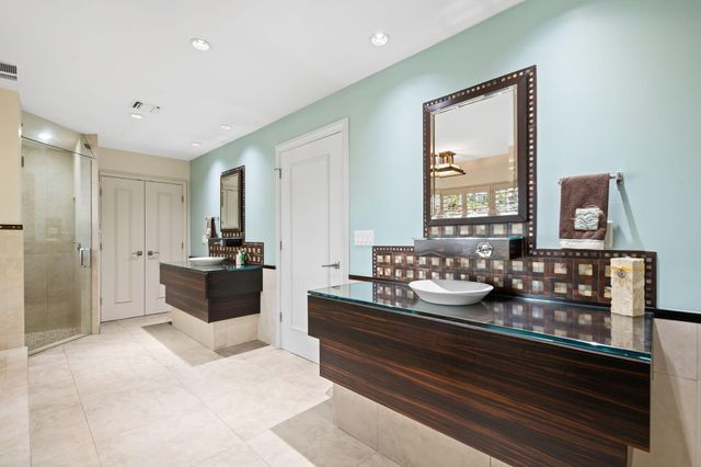 5201 NE 32 Avenue, Fort Lauderdale, FL 33308