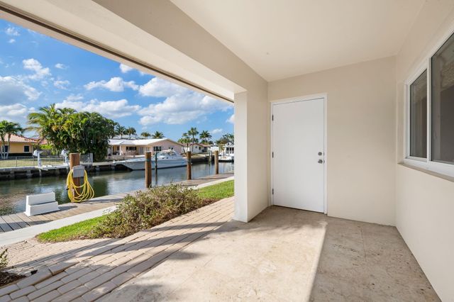 5201 NE 32 Avenue, Fort Lauderdale, FL 33308