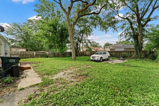 3360 Magnolia Drive, Markham, IL 60428
