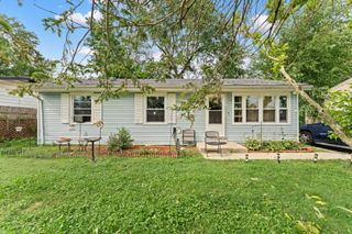3360 Magnolia Drive, Markham, IL 60428