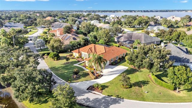 237 Mclean Point, Winter Haven, FL 33884