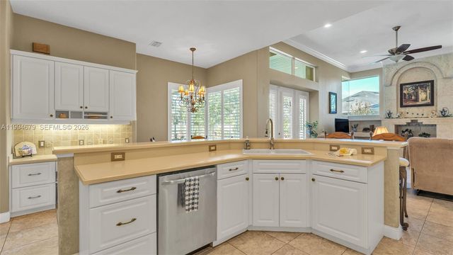 237 Mclean Point, Winter Haven, FL 33884