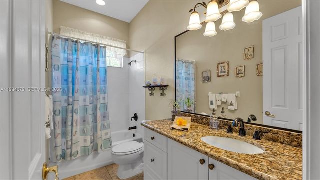 237 Mclean Point, Winter Haven, FL 33884