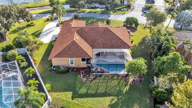 237 Mclean Point, Winter Haven, FL 33884
