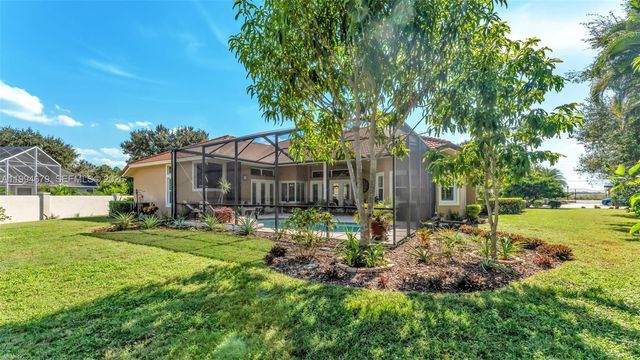 237 Mclean Point, Winter Haven, FL 33884