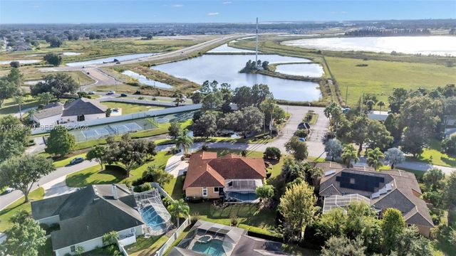 237 Mclean Point, Winter Haven, FL 33884