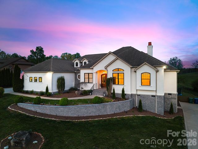 54 Mountain Shadows Drive, Leicester, NC 28748