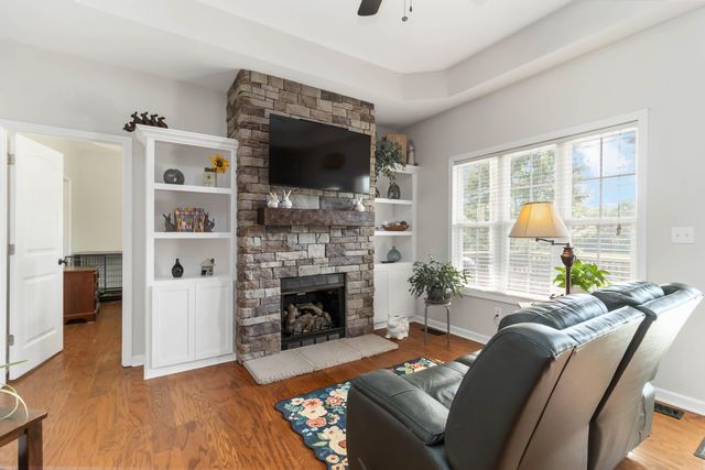 201 Nelson Park, Nicholasville, KY 40356
