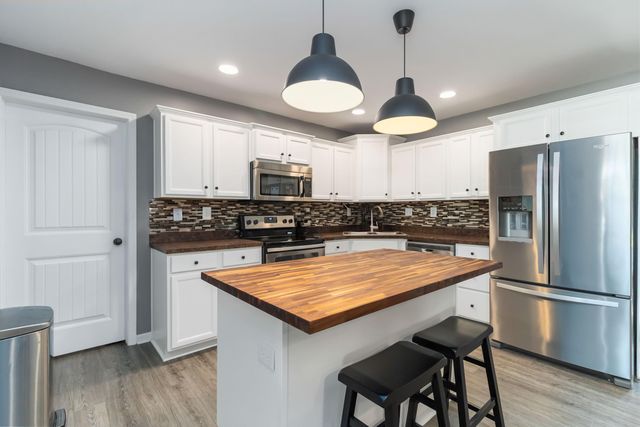 201 Nelson Park, Nicholasville, KY 40356