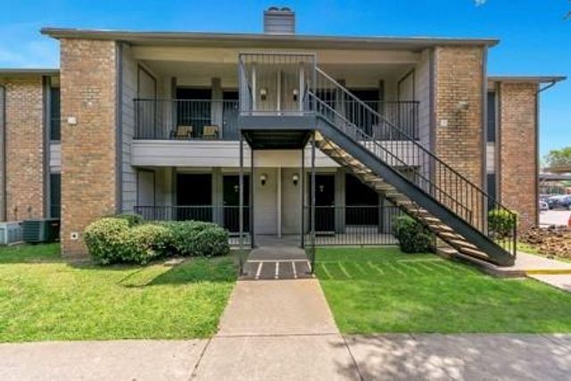 500 E Loop 820 606, Fort Worth, TX 76112