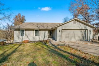 2 Wreston Lane, Bella Vista, AR 72715