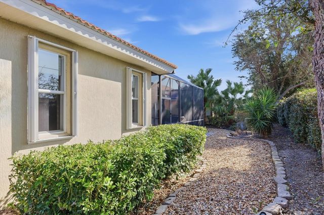 4290 VIA DEL VILLETTI DRIVE, Venice, FL 34293