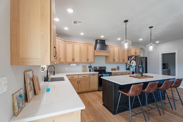 61500 Tarhe Trail, Fairland, OK 74343