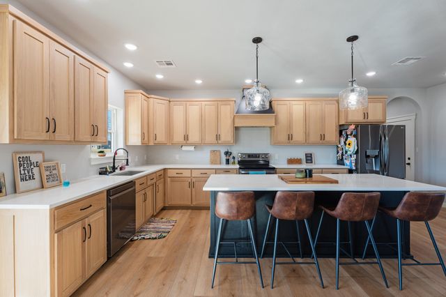 61500 Tarhe Trail, Fairland, OK 74343