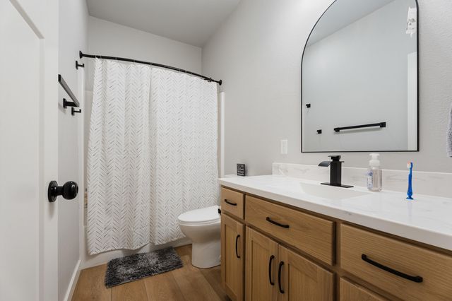 61500 Tarhe Trail, Fairland, OK 74343