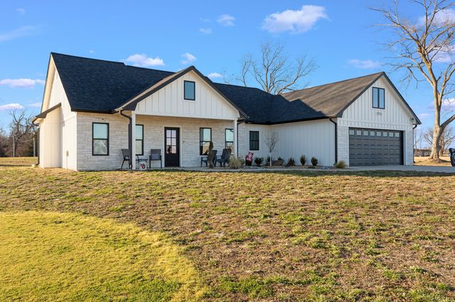 61500 Tarhe Trail, Fairland, OK 74343
