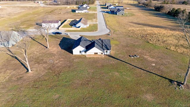 61500 Tarhe Trail, Fairland, OK 74343