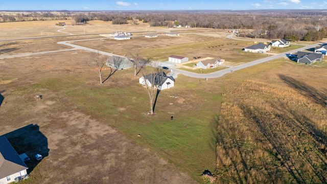 61500 Tarhe Trail, Fairland, OK 74343