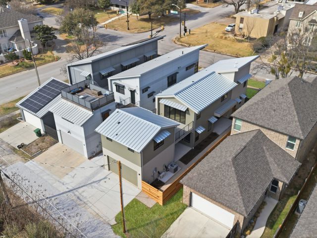 5141 Byers Avenue, Fort Worth, TX 76107