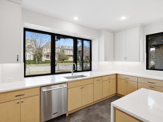 5141 Byers Avenue, Fort Worth, TX 76107