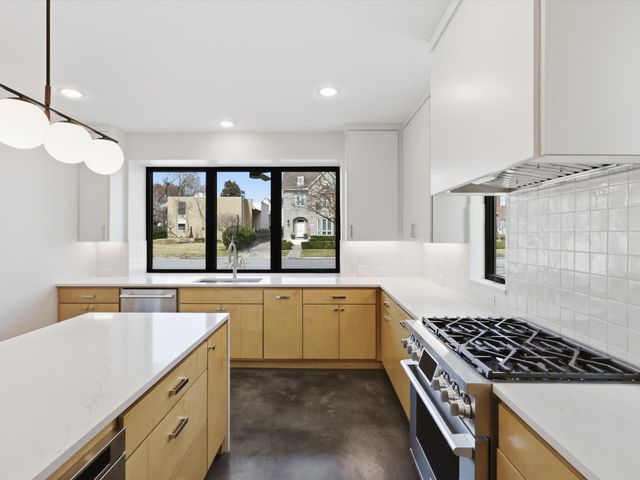 5141 Byers Avenue, Fort Worth, TX 76107