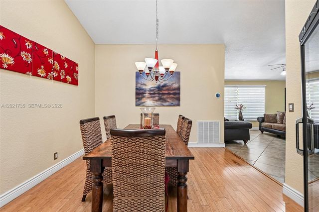 483 NW 107th Ave, Coral Springs, FL 33071