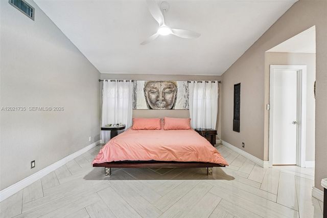 483 NW 107th Ave, Coral Springs, FL 33071