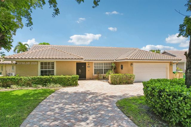 483 NW 107th Ave, Coral Springs, FL 33071