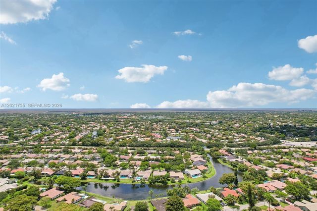 483 NW 107th Ave, Coral Springs, FL 33071