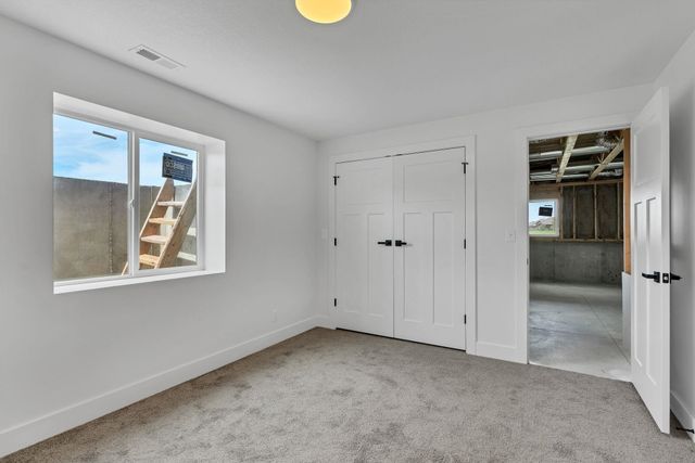 2904 Sunnyslope, Park City, KS 67219