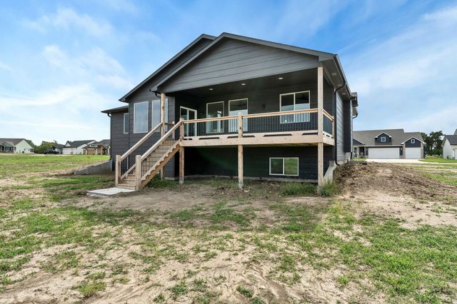 2904 Sunnyslope, Park City, KS 67219