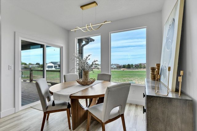 2904 Sunnyslope, Park City, KS 67219