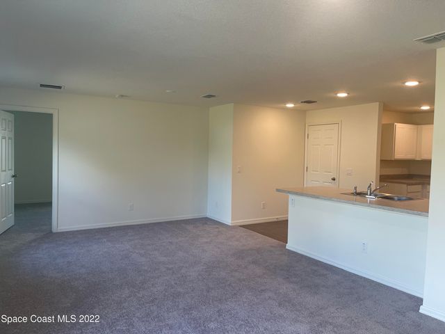 1215 Hastings Road SW, Palm Bay, FL 32908