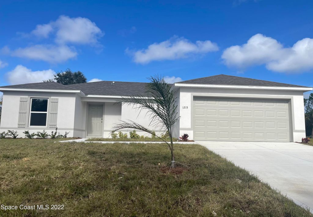 1215 Hastings Road SW, Palm Bay, FL 32908