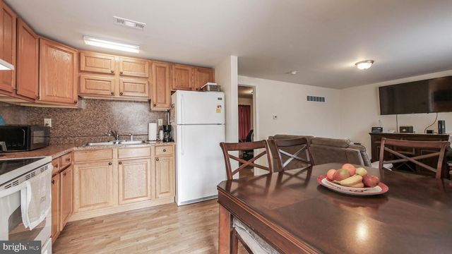 2399 S MAIN RD, Vineland, NJ 08360