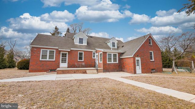2399 S MAIN RD, Vineland, NJ 08360