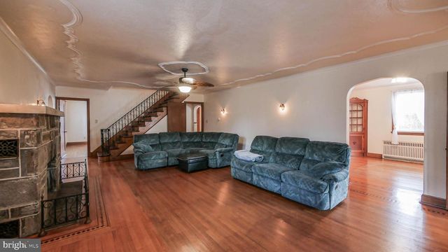 2399 S MAIN RD, Vineland, NJ 08360