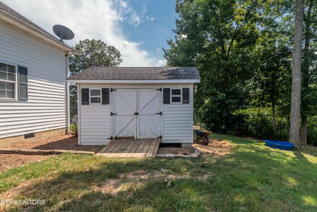 116 Hartford Village Way, Kingston, TN 37763