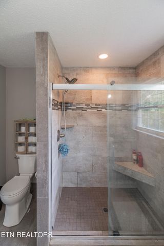 116 Hartford Village Way, Kingston, TN 37763