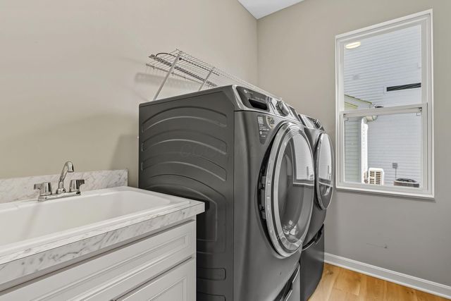 3441 Crimson Stone Drive, Powell, OH 43065