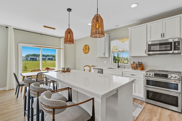 3441 Crimson Stone Drive, Powell, OH 43065