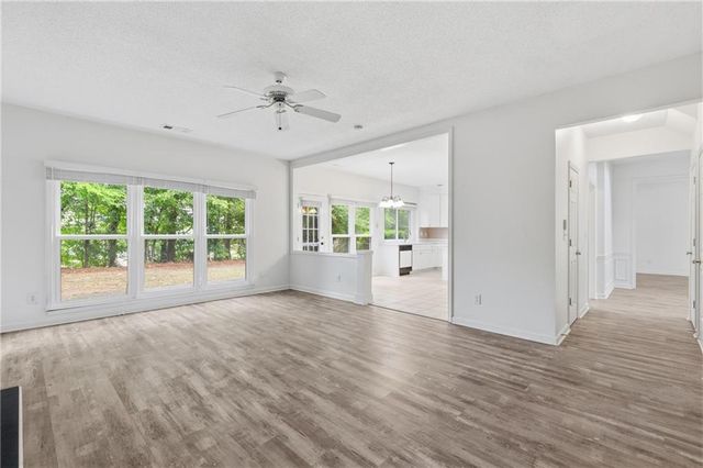 6430 Barwick Lane, Duluth, GA 30097