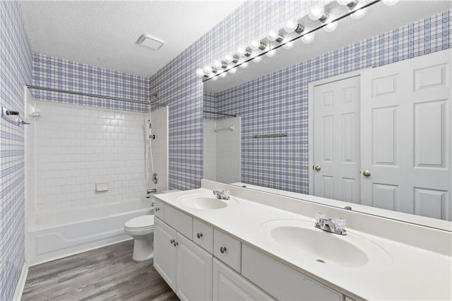 6430 Barwick Lane, Duluth, GA 30097
