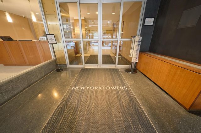 305 E 24th St Apt 8H, New York City, NY 10010