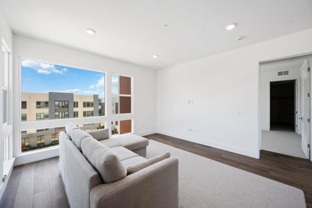 44862 S Grimmer Boulevard 405, Fremont, CA 94538