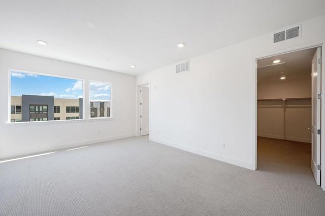 44862 S Grimmer Boulevard 405, Fremont, CA 94538