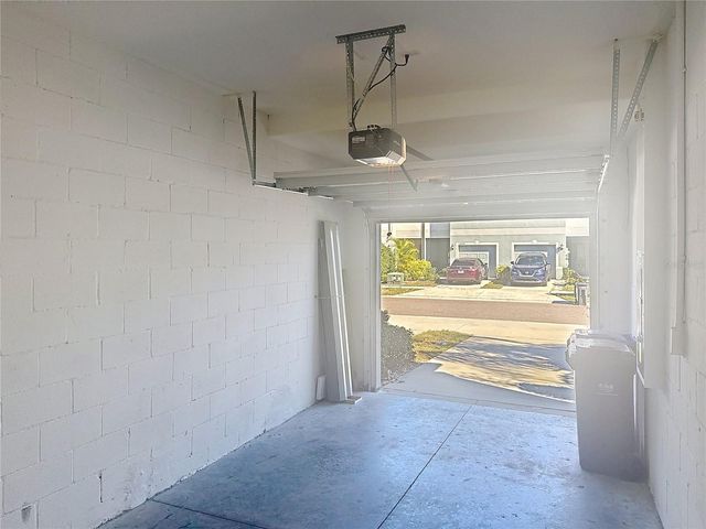 4540 GLOBE THISTLE DRIVE, Tampa, FL 33619